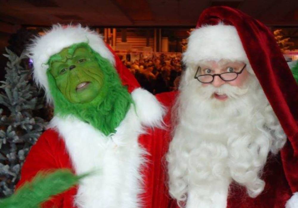 Santa Claus with the Grinch